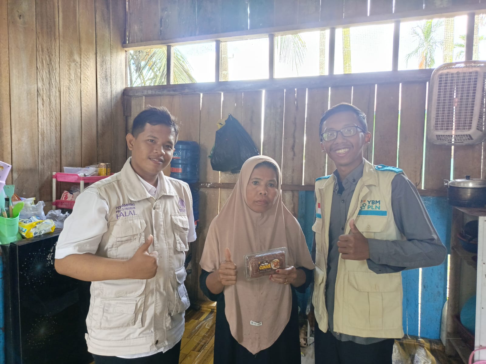 Program Desa Cahaya YBM PLN Hadir di Kampung Warbo, Dorong Kemandirian Ekonomi Masyarakat