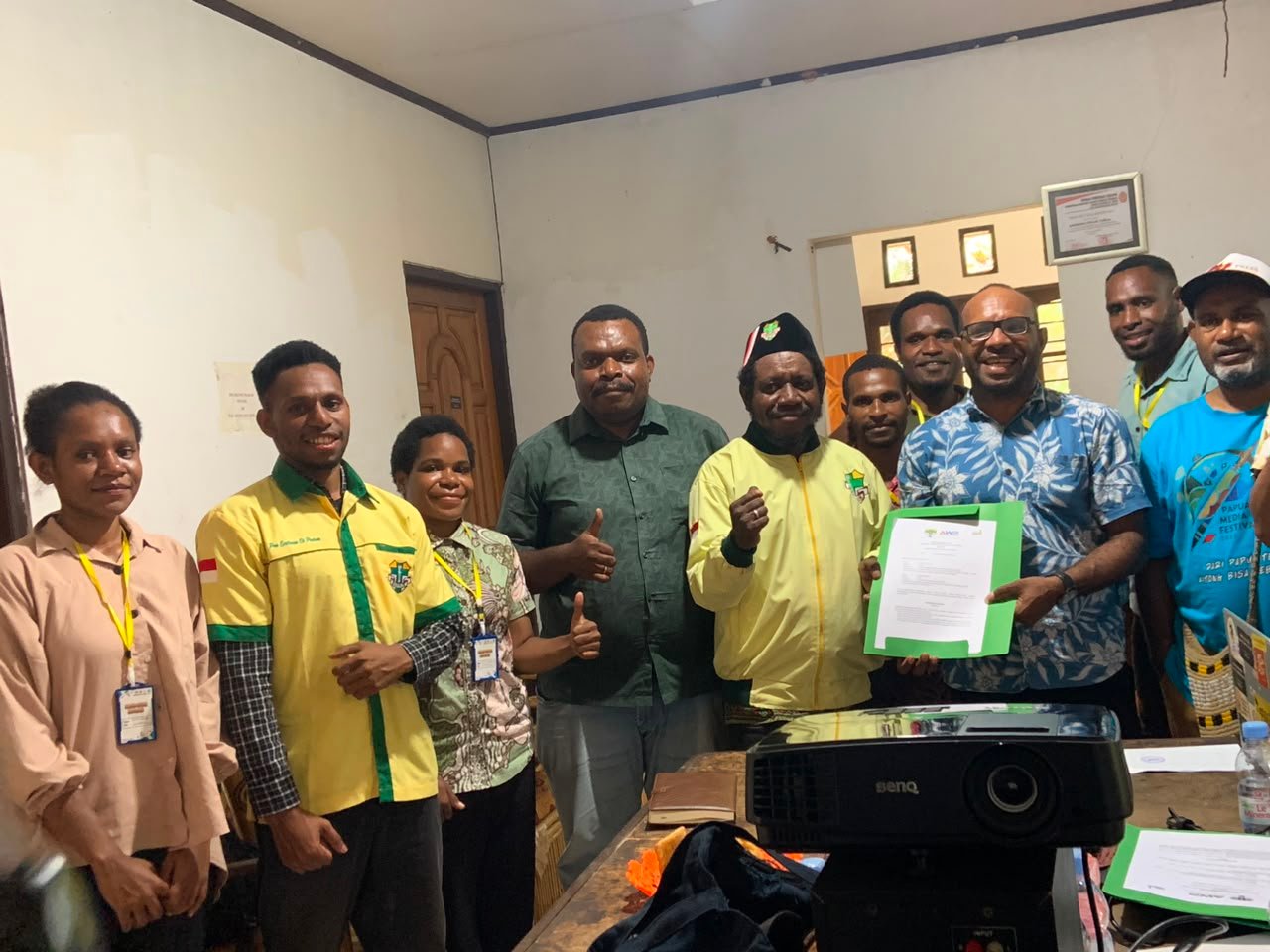 Siap Lakukan Program Sekolah Jurnalistik, Pemuda Katolik Komda Papua dan AWP Lakukan MoU Bersama