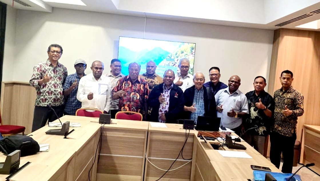 Lima Uskup dan Dua Tarekat Ordo Sepakat Tetap Kelola UNIKA Fajar Timur Papua