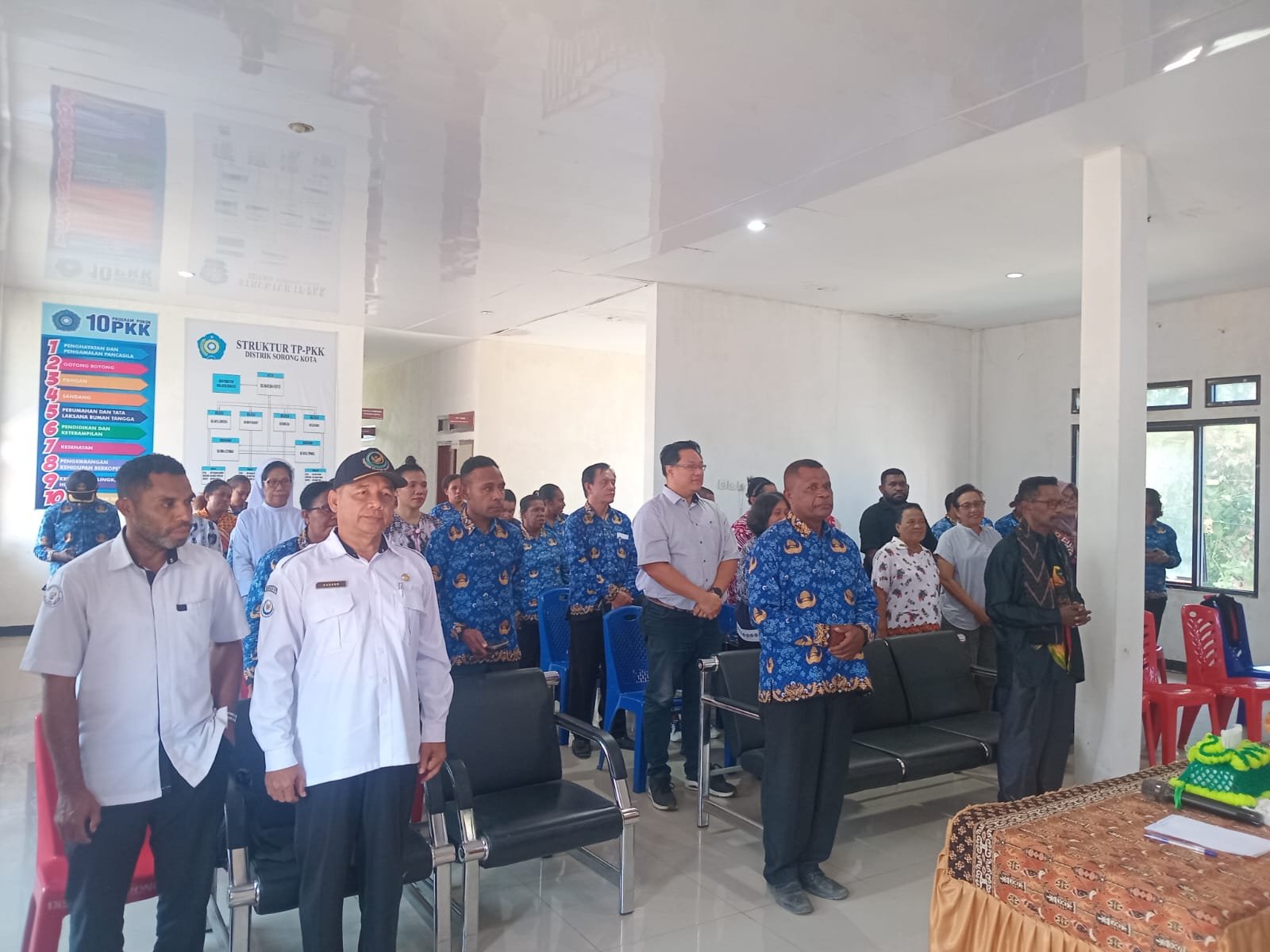 Anggota MRP PBD Krispinus Tuturop Lakukan Penyaluran Aspirasi Tentang Otsus di Distrik Sorong Kota